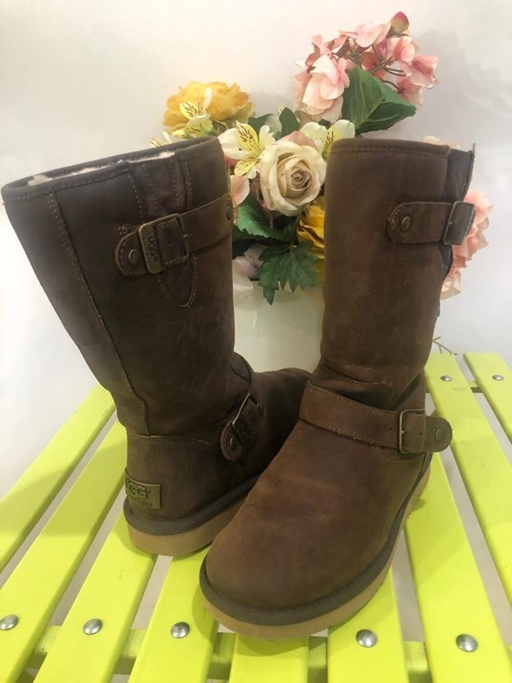 UGG Women's Sutter 1005374 SIZE 5 (bot1400